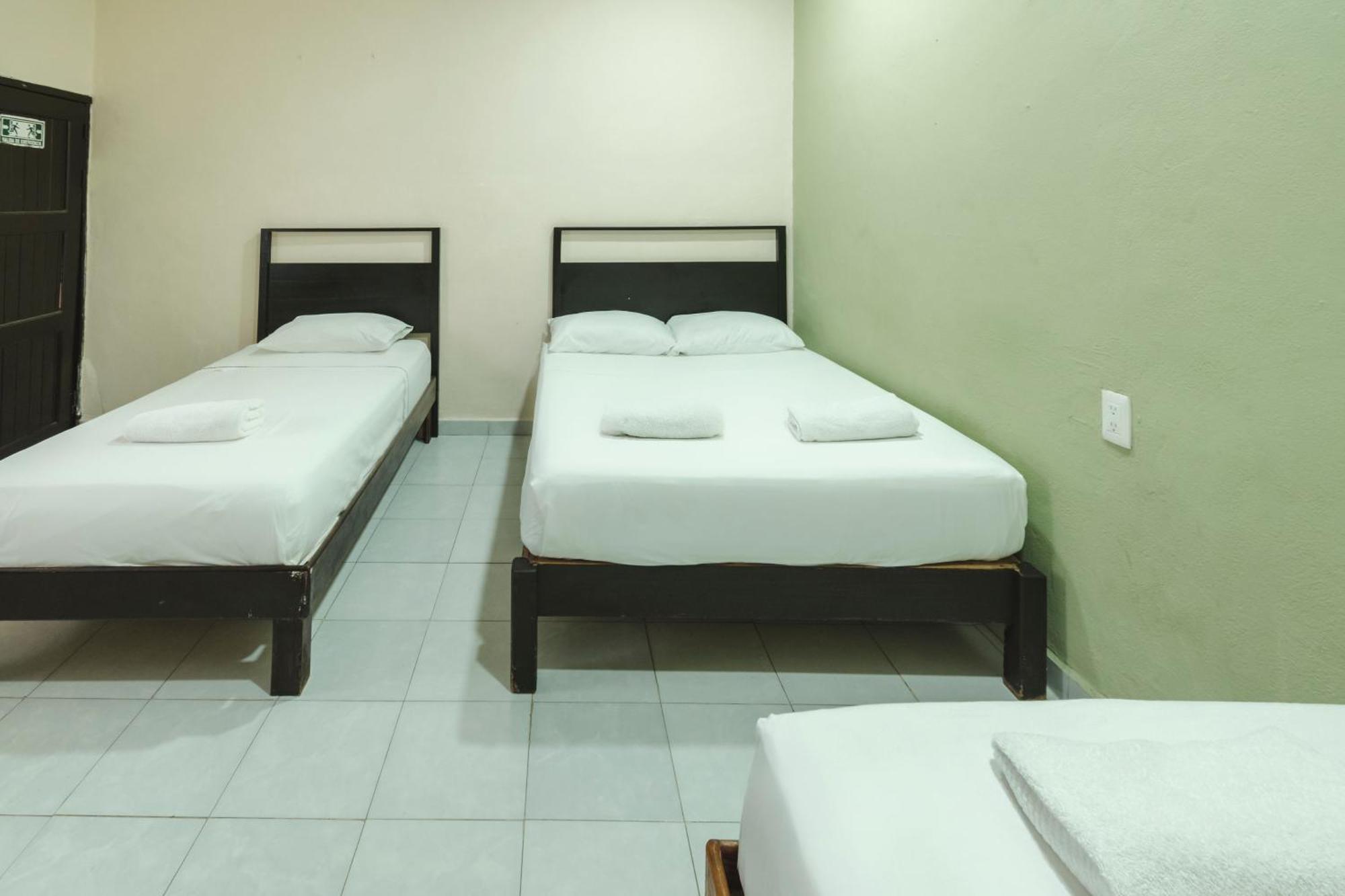 Hotel Quiam 신데 델 카르멘 외부 사진