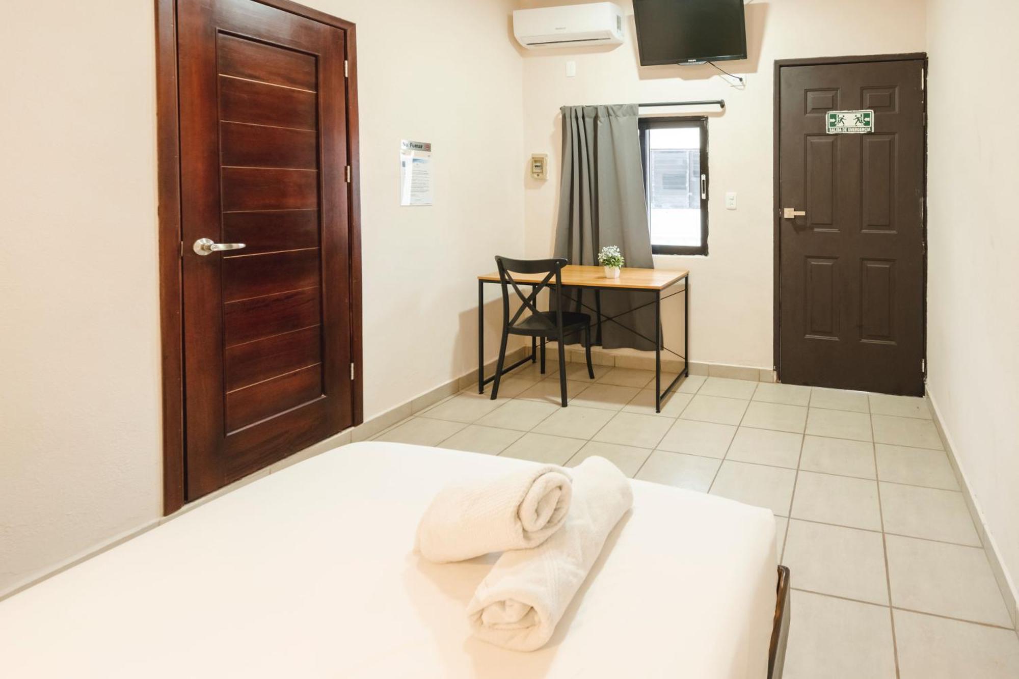 Hotel Quiam 신데 델 카르멘 외부 사진